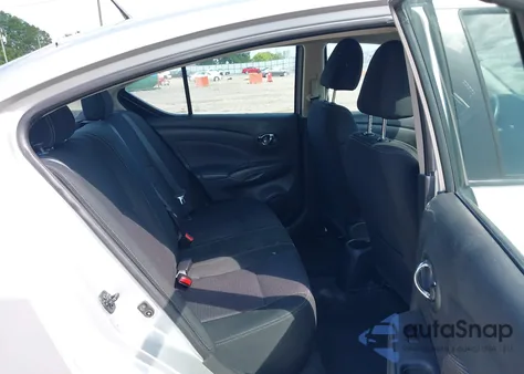 2018 Nissan Versa 1.6 Sv z USA, uszkodzony, nr VIN 3N1CN7AP3JL863269